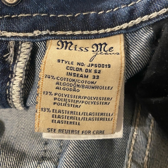 Miss Me	Low Rise 5 Pocket Skinny Jeans - Picture 10 of 11